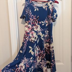 Le Lis  Floral Dress, Shoulder Cut-out, Blue, White, Pink